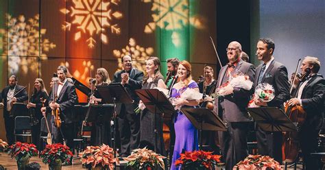 Captivating the Audience: Albany Symphony's Enchanting Christmas Performance